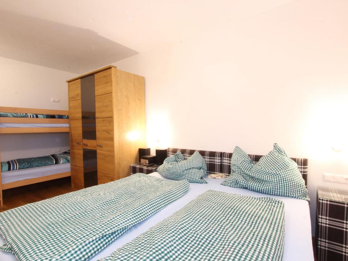 Modern Apartment In Neukirchen Am Gro Venediger Neukirchen am Großvenediger Esterno foto