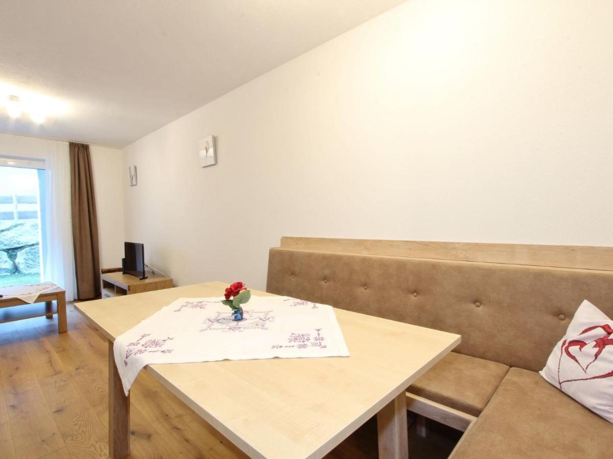 Modern Apartment In Neukirchen Am Gro Venediger Neukirchen am Großvenediger Esterno foto